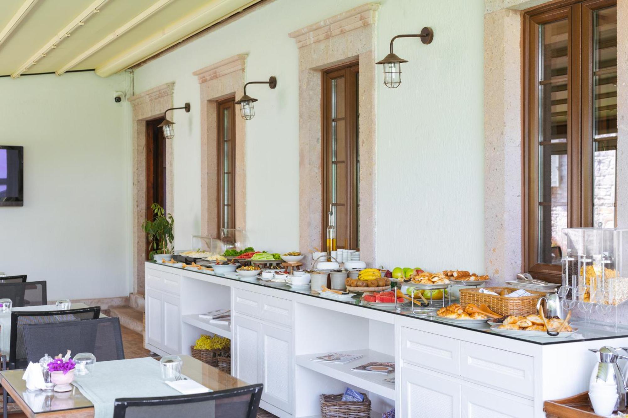 Elia Hotel Cunda By Ortunc Ayvalı Buitenkant foto